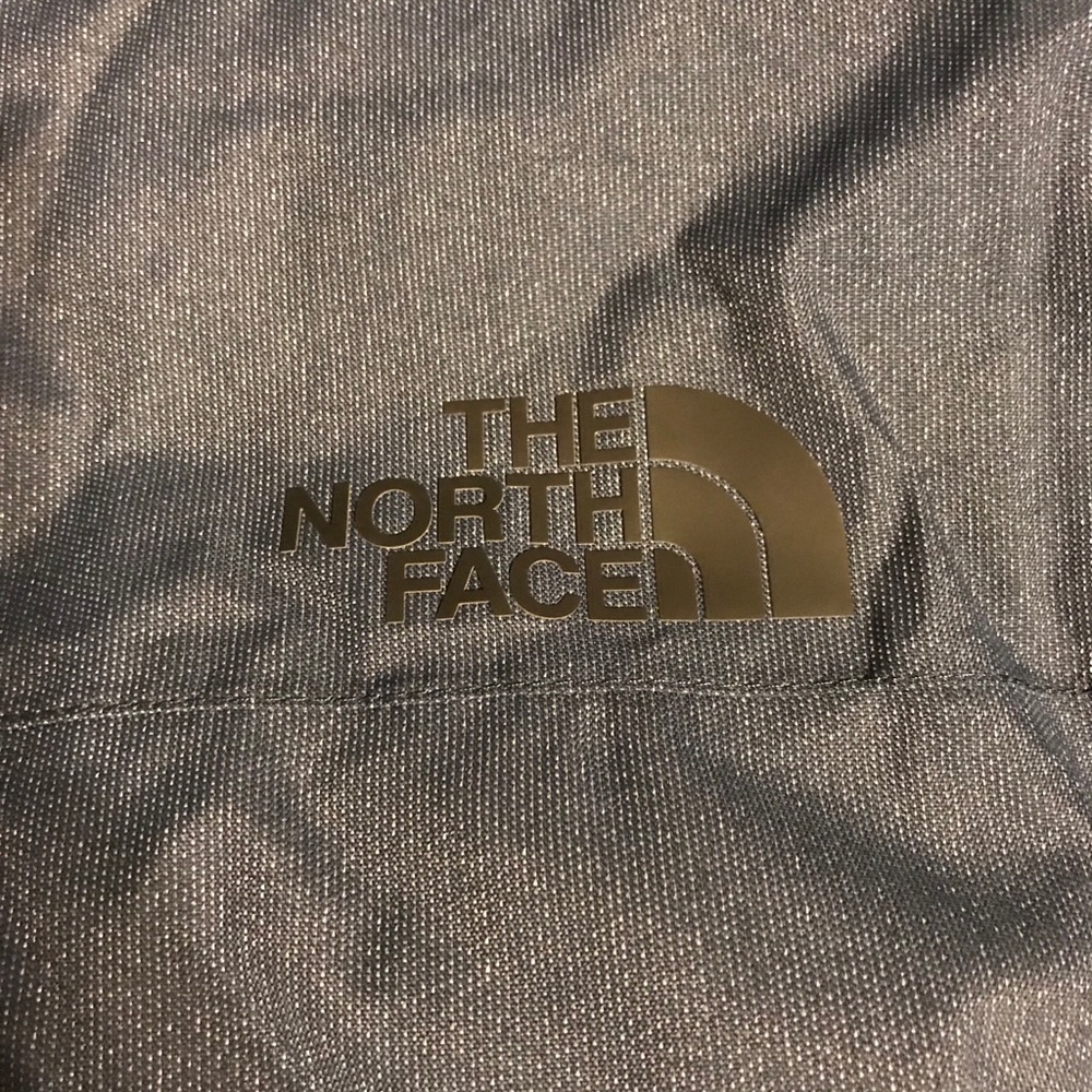 North face jacket - Picture 6 of 8